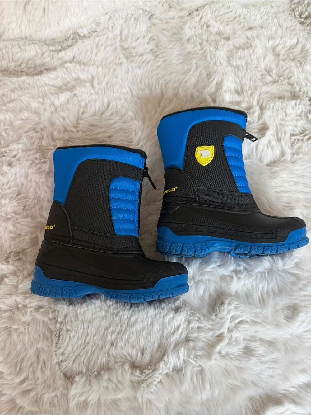 Arctic Shield Kids Blue & Black Waterproof Snow Boots